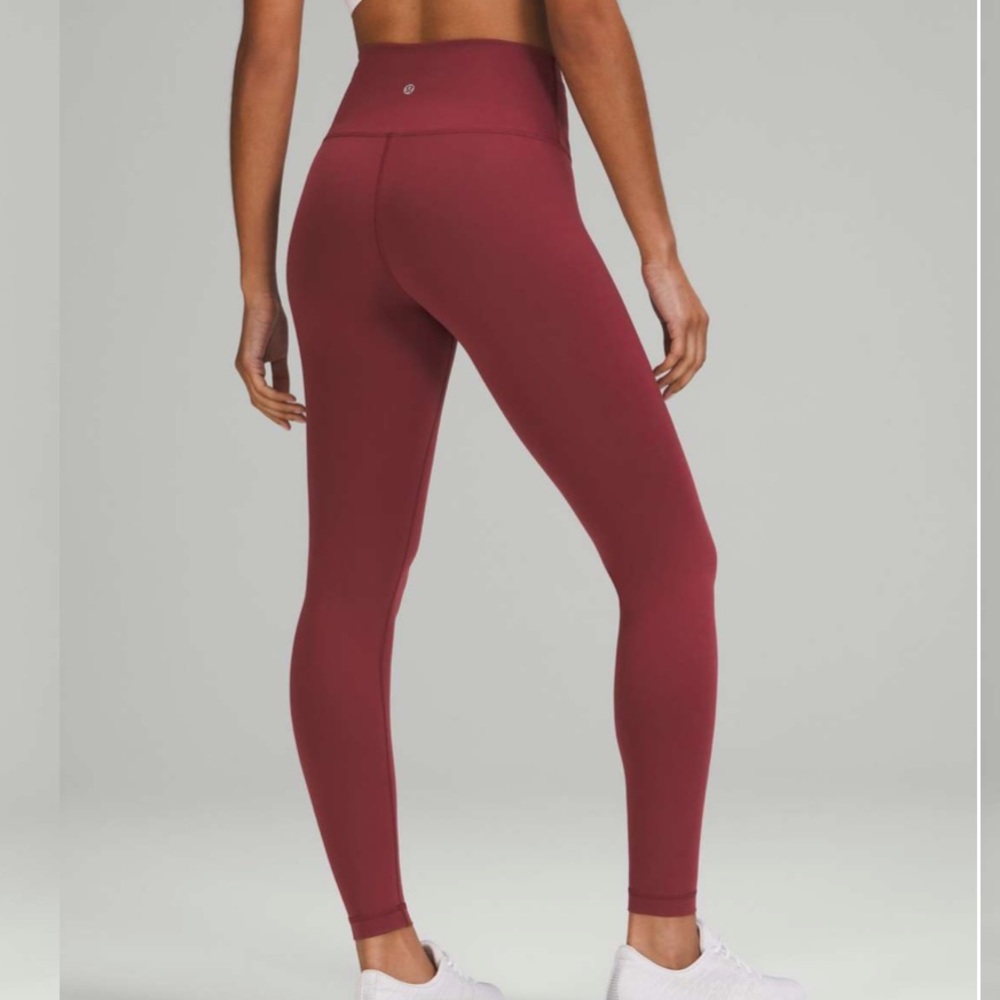 LIKE NEW lululemon Wunder Train Hr 28” Mulled Wine Size 4